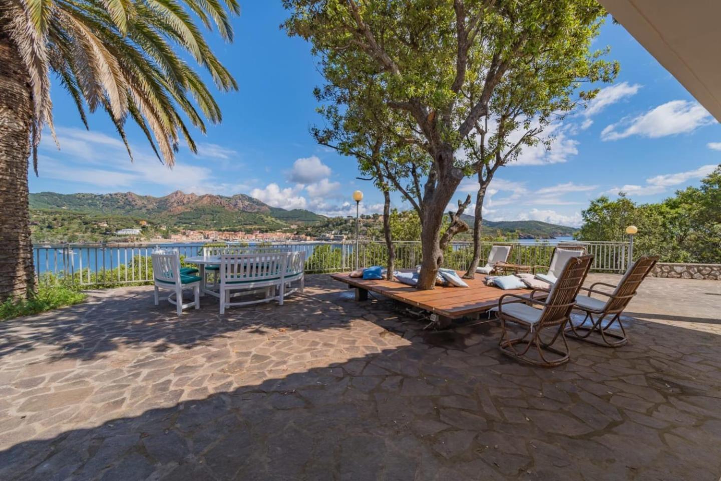 Casa William - Villa E 2 Dependance Porto Azzurro Εξωτερικό φωτογραφία